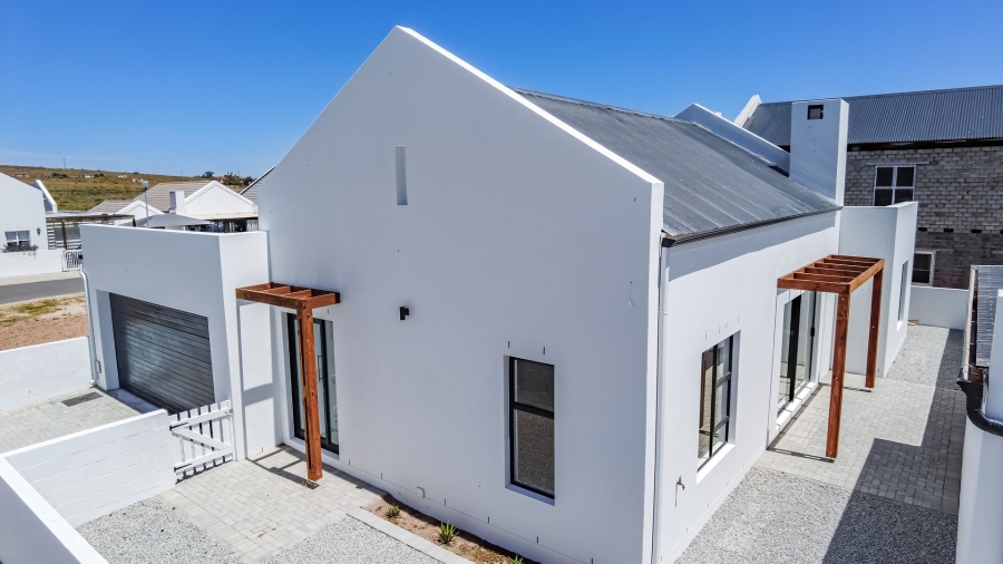 3 Bedroom Property for Sale in Britannia Beach Estate Western Cape